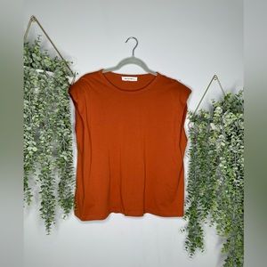 Burnt orange top size M